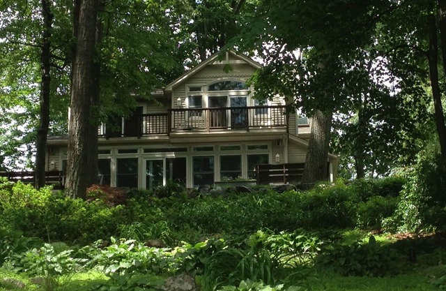 Lakefront New York City Getaway Only One Hour Away in northern New Jersey