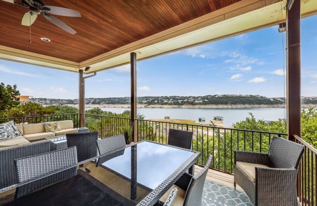 Lakefront w gourmet kitchen, open living, multiple decks/patios, hot tub, dock