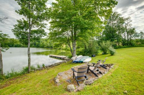 Lakeside Gem Hot Tub and Game Room in Hancock