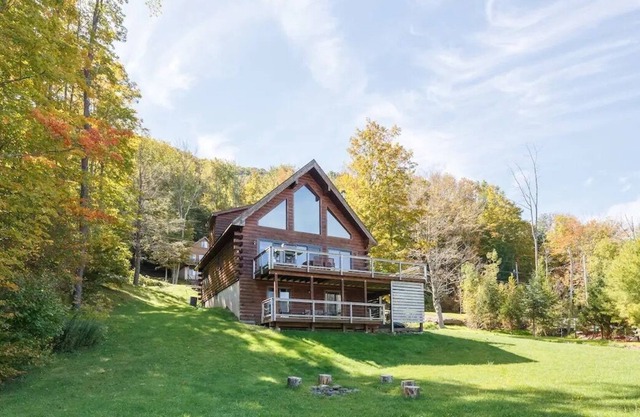 Lakeside Hunter Chalet on Ski Mountain