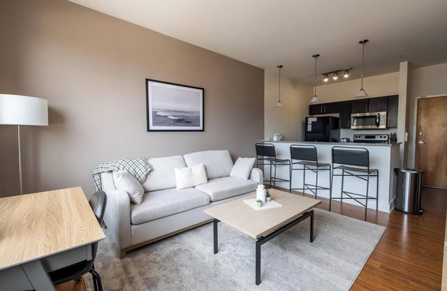 Landing | Amazing 1BD, Clubhouse, Courtyard