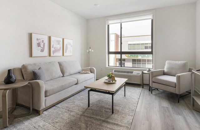 Landing | Amazing 1BD, Courtyard, Rooftop Lounge