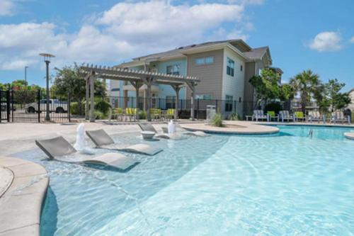 Landing Apartments Austin - Lockhart