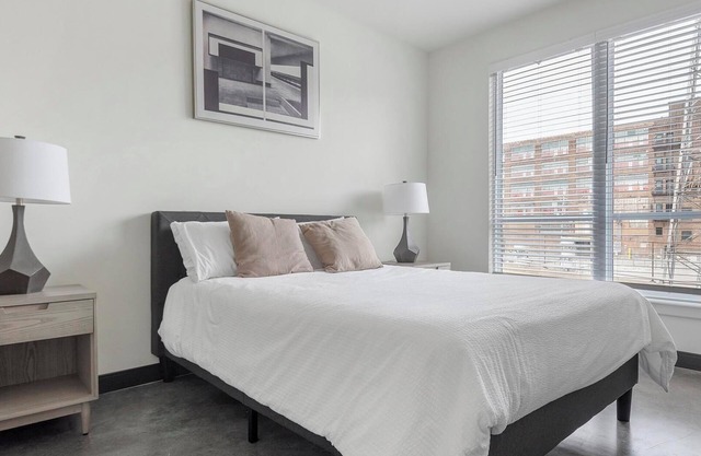 Landing at 11th & Spruce - 1 Bedroom in Downtown