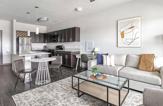 Landing at Bottle House on Main - 1 Bedroom in .