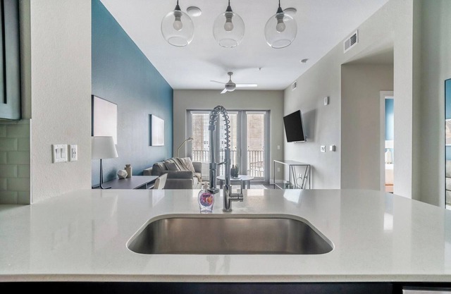 Landing at Canal 1535 - 1 Bedroom in Central Bu.