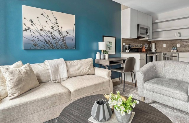 Landing at Copper Flats - 1 Bedroom in North Ph.