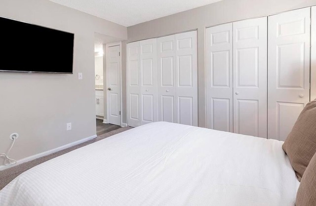 Landing at Park on Windy Hill - 1 Bedroom in Downtown Marietta