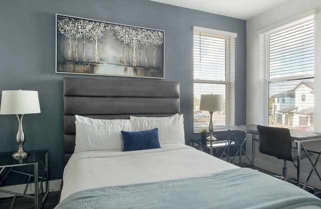 Landing at The Pointe on Westshore - 2 Bedrooms.