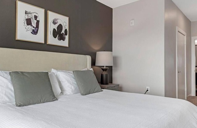 Landing at The View at Cedar Park - 2 Bedrooms in Downtown Cedar Park