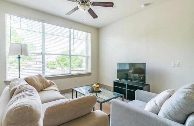 Landing | Incredible 1BD, Pool, Clubhouse