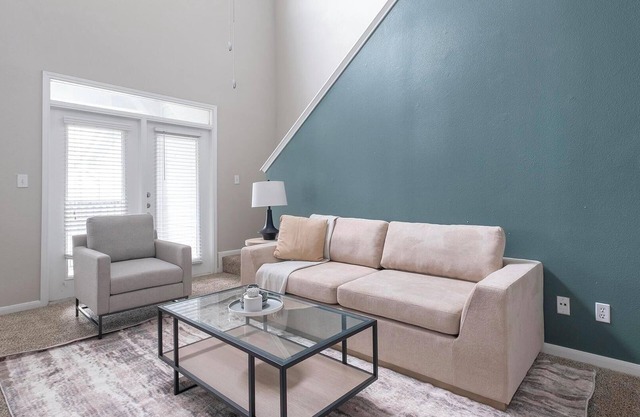 Landing | Incredible 2BD, Gym, Pool