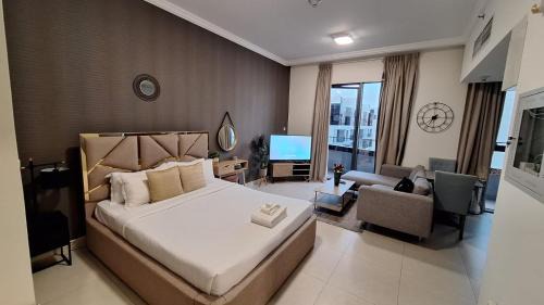 Landing Lane Family Suites, Studio Near DXB Airport