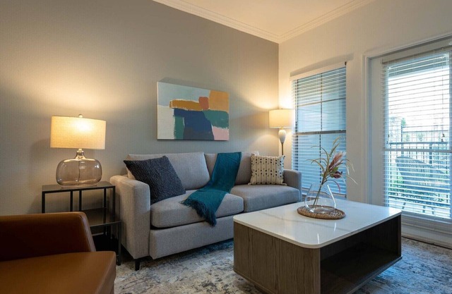 Landing | Modern 1BD, Gym, Courtyard