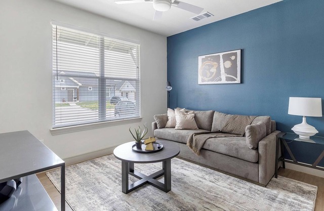 Landing | Modern 2BD, Yoga Studio, Pool