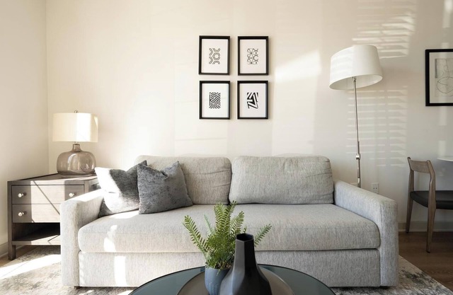Landing | Modern Studio, Pool, Clubhouse