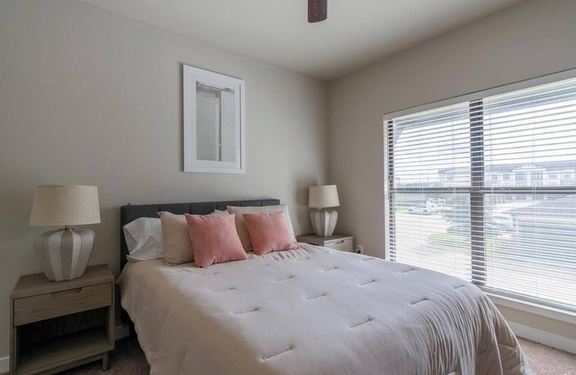 Landing | Stunning 1BD, Pool, Courtyard