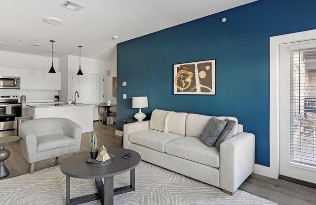 Landing | Stunning 1BD, Pool, Clubhouse
