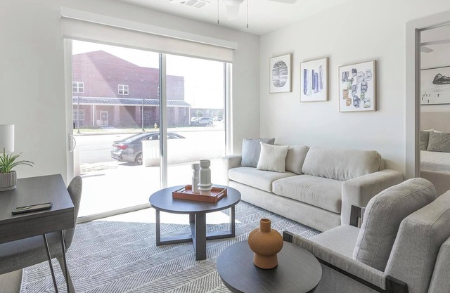 Landing | Stunning 2BD, Clubhouse, Gym