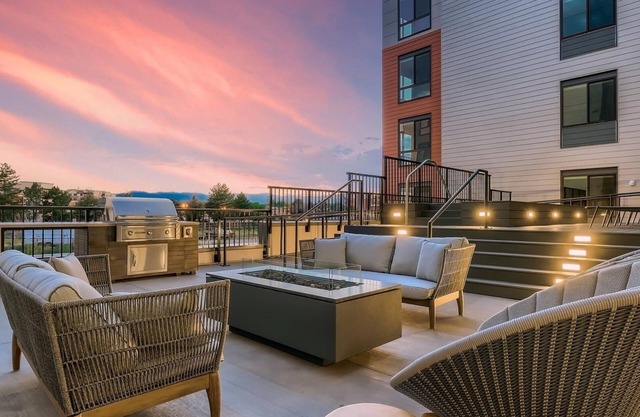 Landing | Stunning Studio, Rooftop Lounge, Gym