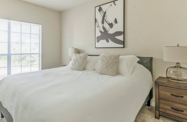 Landing | Stylish 1BD, Pool, Game Room