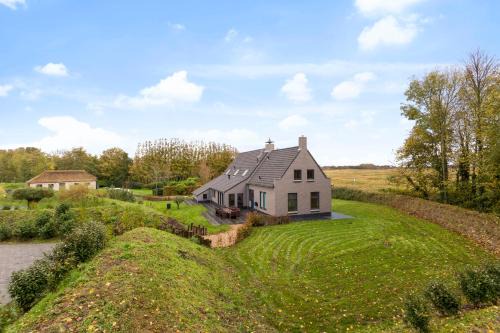 Langedijk 2 - Ouddorp - Euphoria (with XXXL jacuzzi, extra costs for use)
