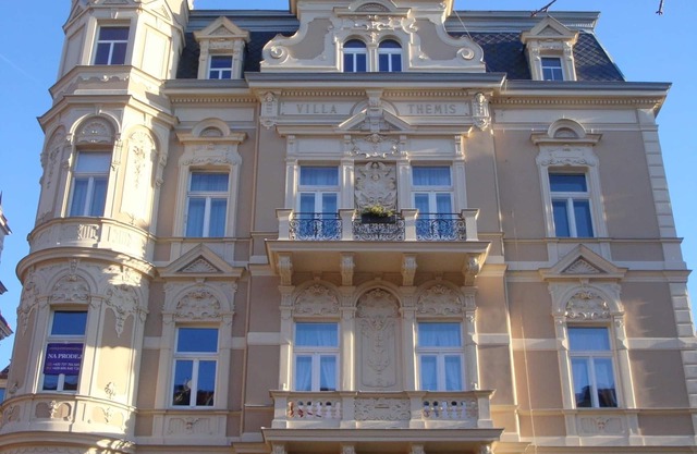Large Apartment In The Art Nouveau Style. Enjoy The Atmosphere Of 19th Century