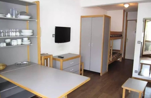 Large Cabin - Studio for 4 people