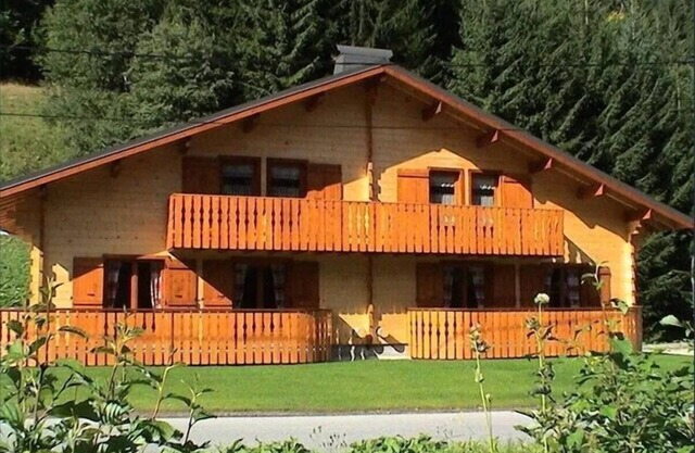 Large chalet for up to 26 people Playground and petanque area