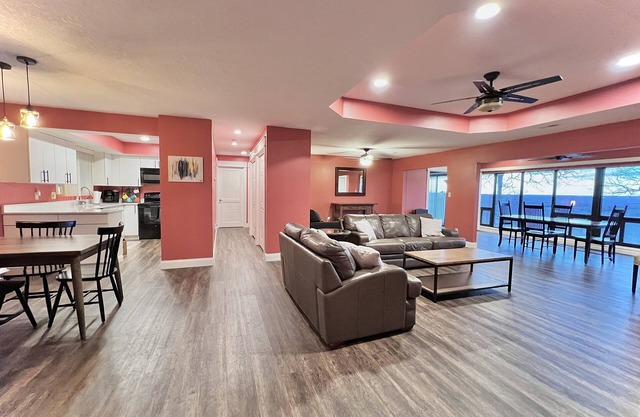 Large Family Friendly Condo at the Lake of the Ozarks