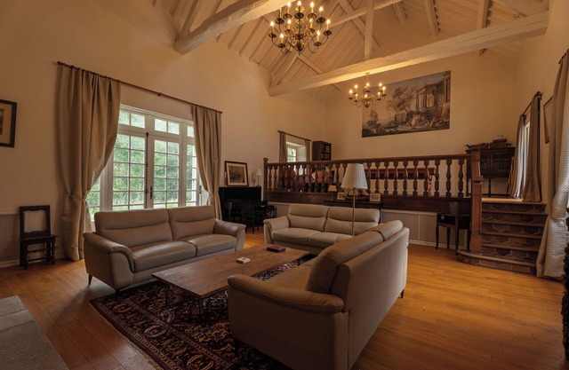 Large, secluded house on the waterfront
