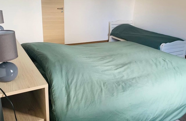 Large gîte for 12 to 14 people, ideally located in the heart of the Jura mountains.