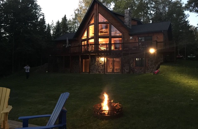Large Log Cabin on beautiful chain of lakes in the upper Peninsula of Michigan