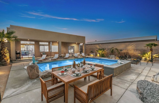 Large lot, good size home 6 bds, billiards, close proximity to PS & golf
