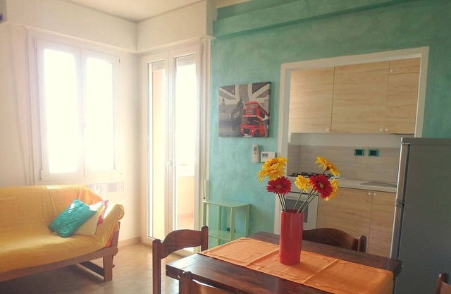 Large three-room apartment in the center with beautiful sea view in Lido di Pomposa