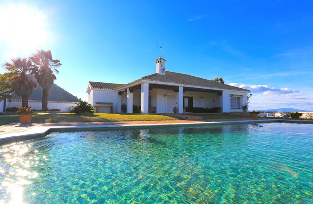 LAS BREÑAS Premium Rural Villa