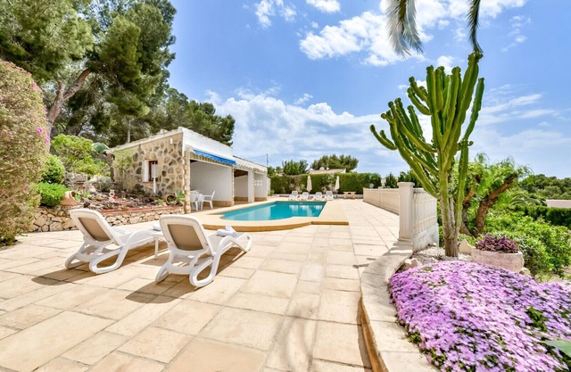 LAS ROSAS, villa for rent in Benissa for 8 pax with private pool