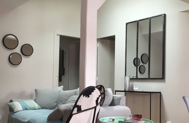 "LAST MINUTE" CIBOURE HISTORICAL DISTRICT, 3 P -75 M2 RATED 3 STARS