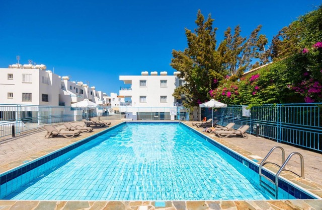 Latchi Pool Side View Apartment