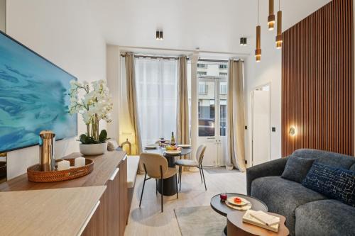 Lavie Maison Elevated Stay by the Eiffel Tower