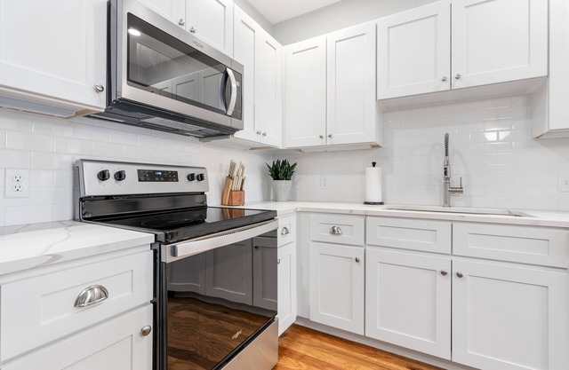 Lavish Apartment over Target in Downtown Auburn - 205