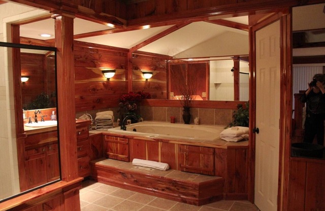 Lazy G #1 Honeymoon Suite