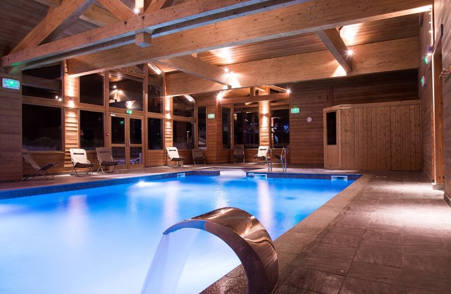 LCZ - Charmant T3 coeur village et piscine, 4*