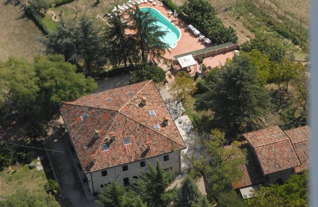 Le Burgne - Large Country Estate With Private Pool