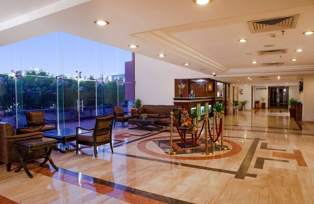 Le Lac Sarovar Portico Ranchi