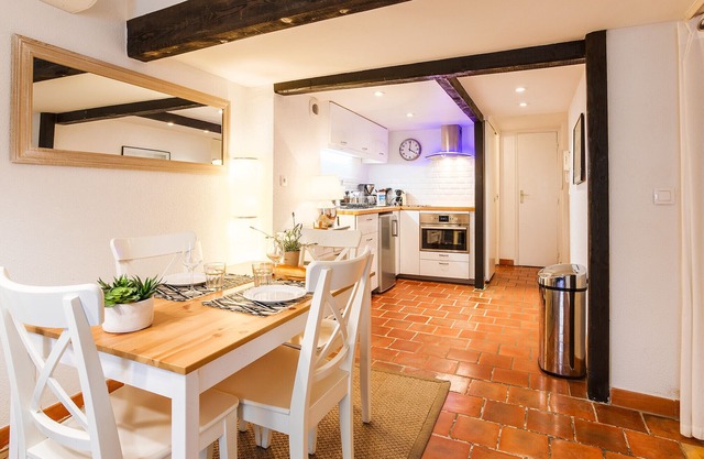 LE PAIROLIERE AP4317 By Riviera Holiday Homes