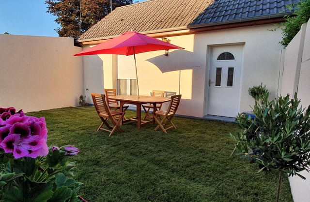 "LE PAVILLON" small house 150m from Aubrais train station - 2 km from Orléans town center