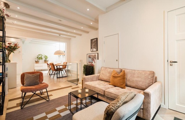 Leidse Square 5 star Luxury Apartment
