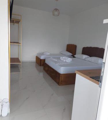 Leli Apartments