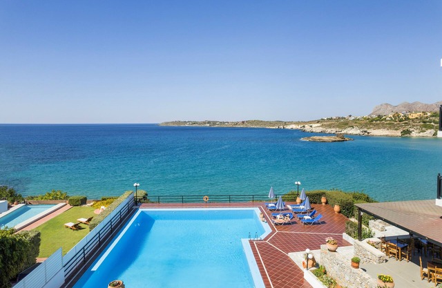 Lena Beach Hotel